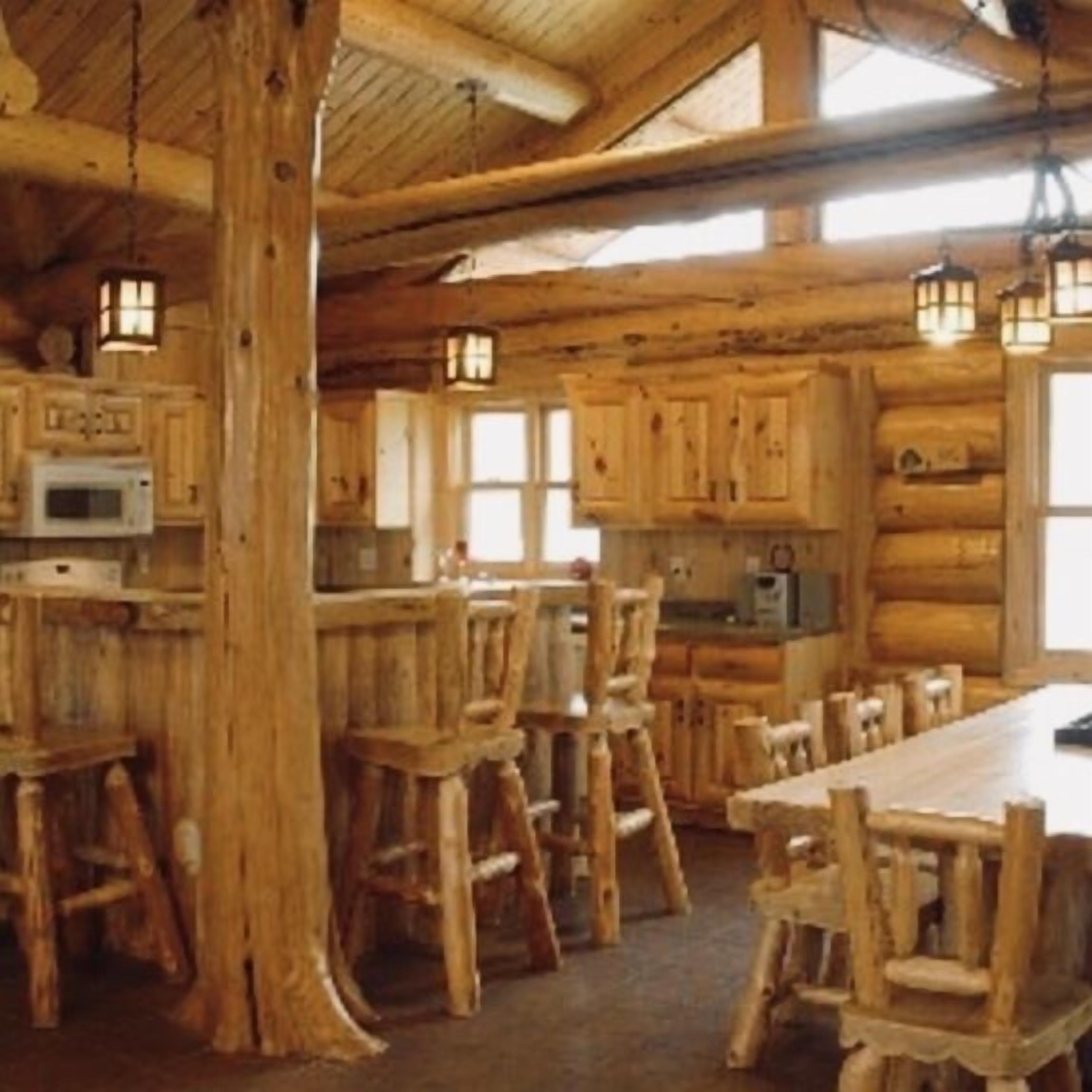 Very Private log lodge on Minnesota’s clearest lake inc. Kayak rowboat & canoe