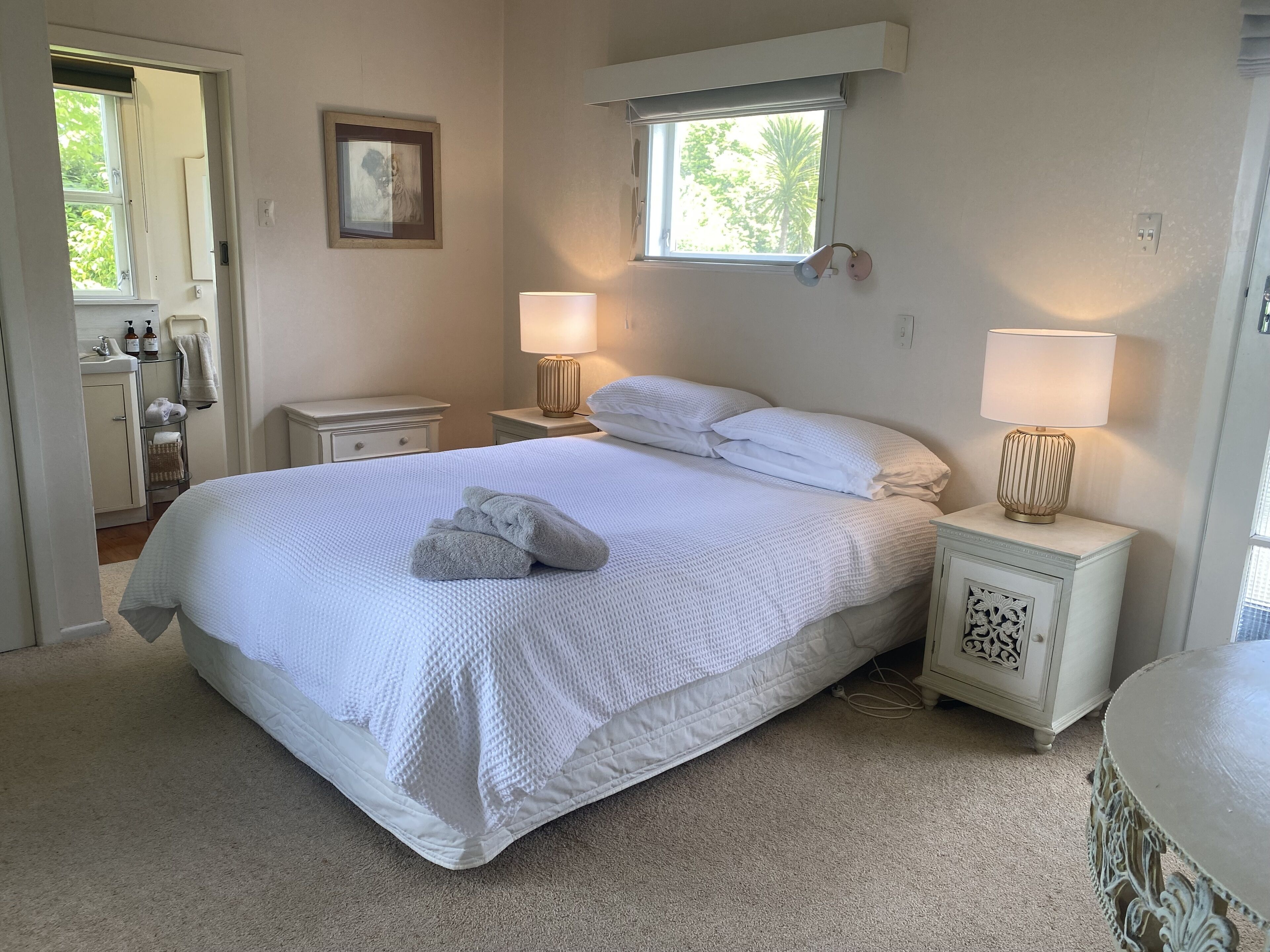 5 bedrooms, iron/ironing board, travel cot, WiFi