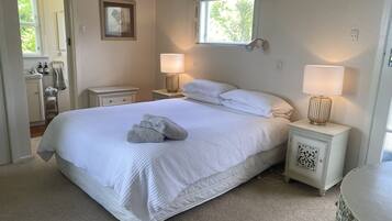 5 bedrooms, iron/ironing board, travel cot, WiFi