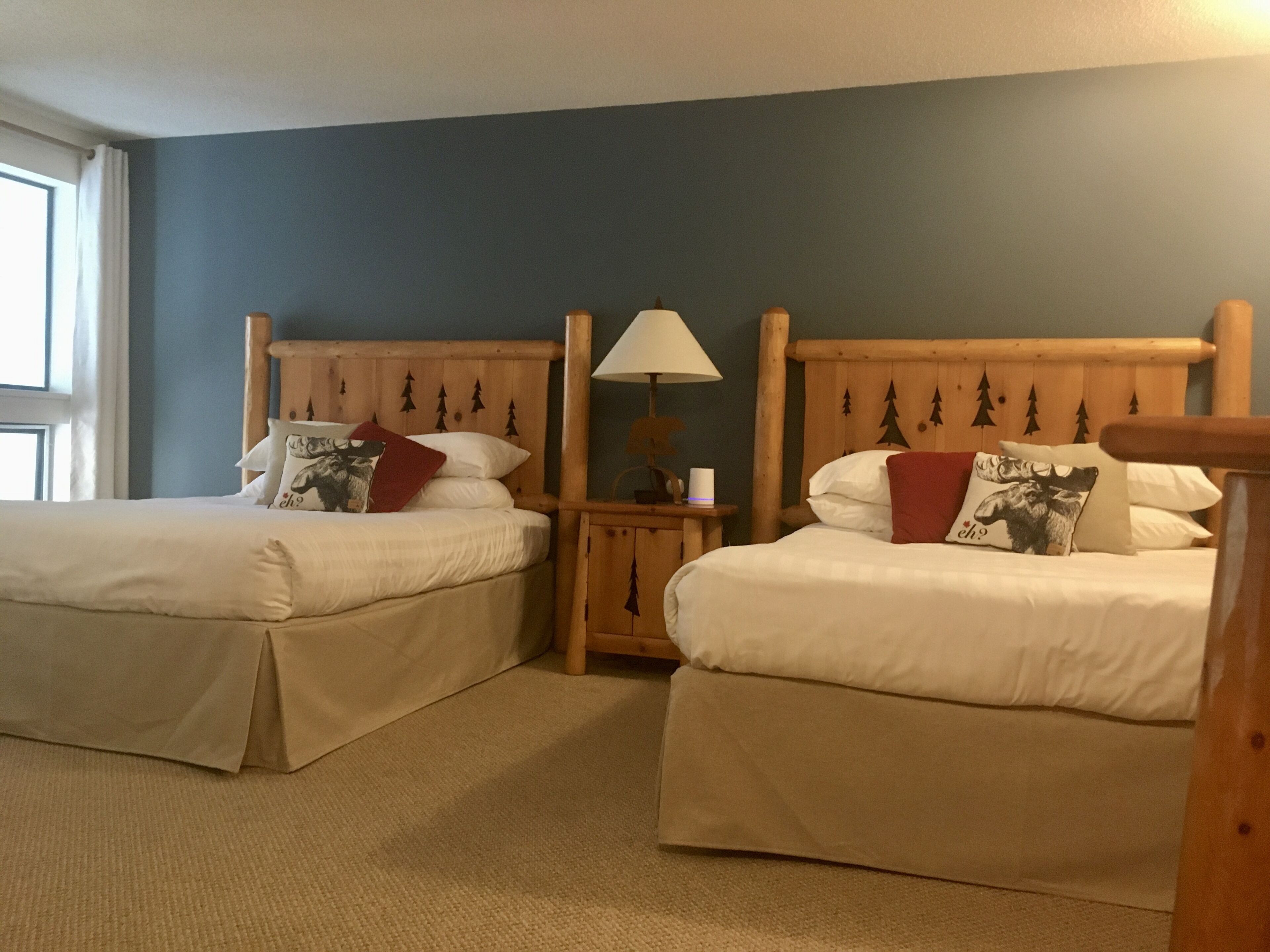 Sleep 4 comfortably at the base of Blackcombe walking distance from village