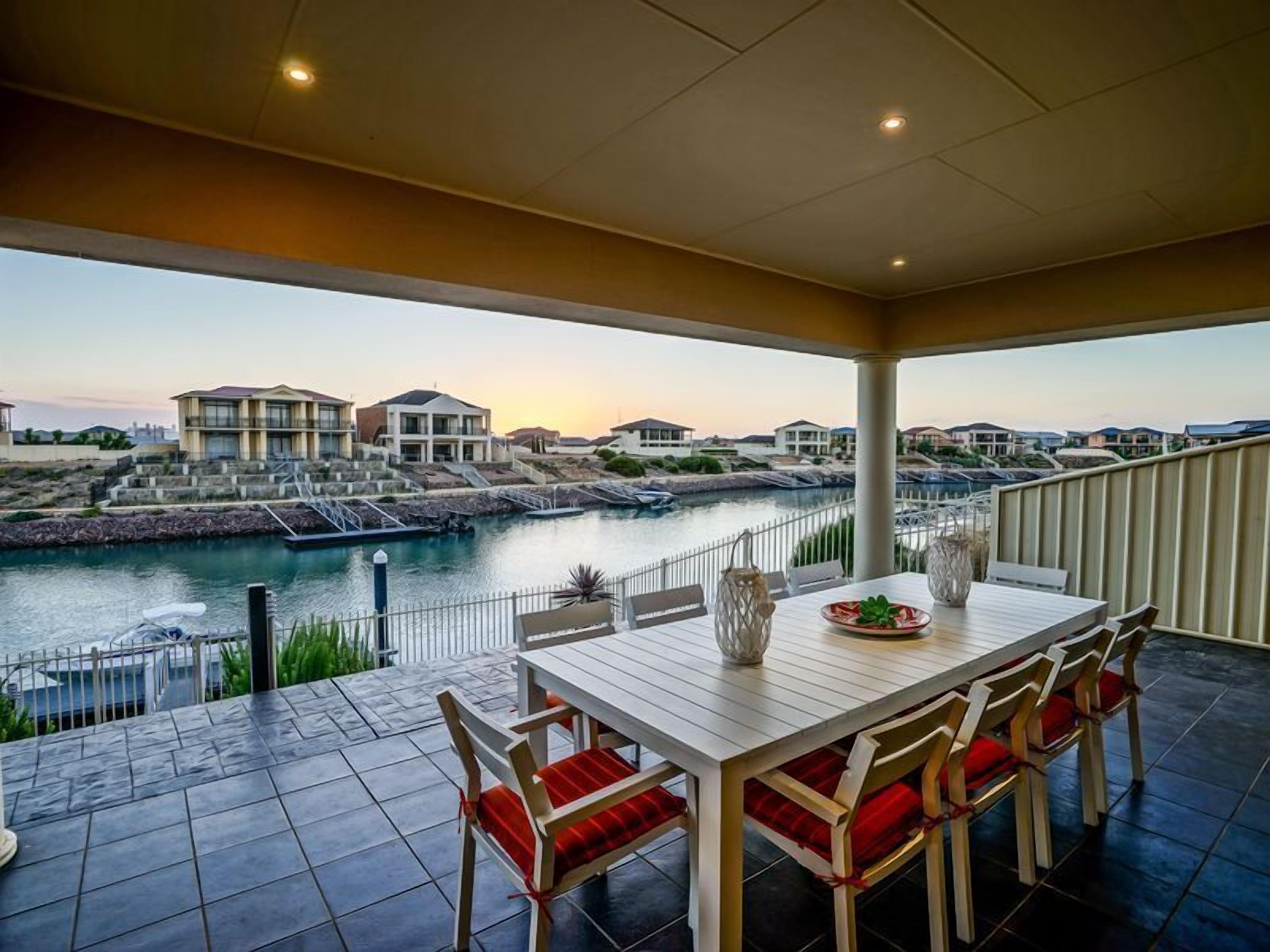 IDLE TIMES - Luxury on Copper Coast Marina — image 3