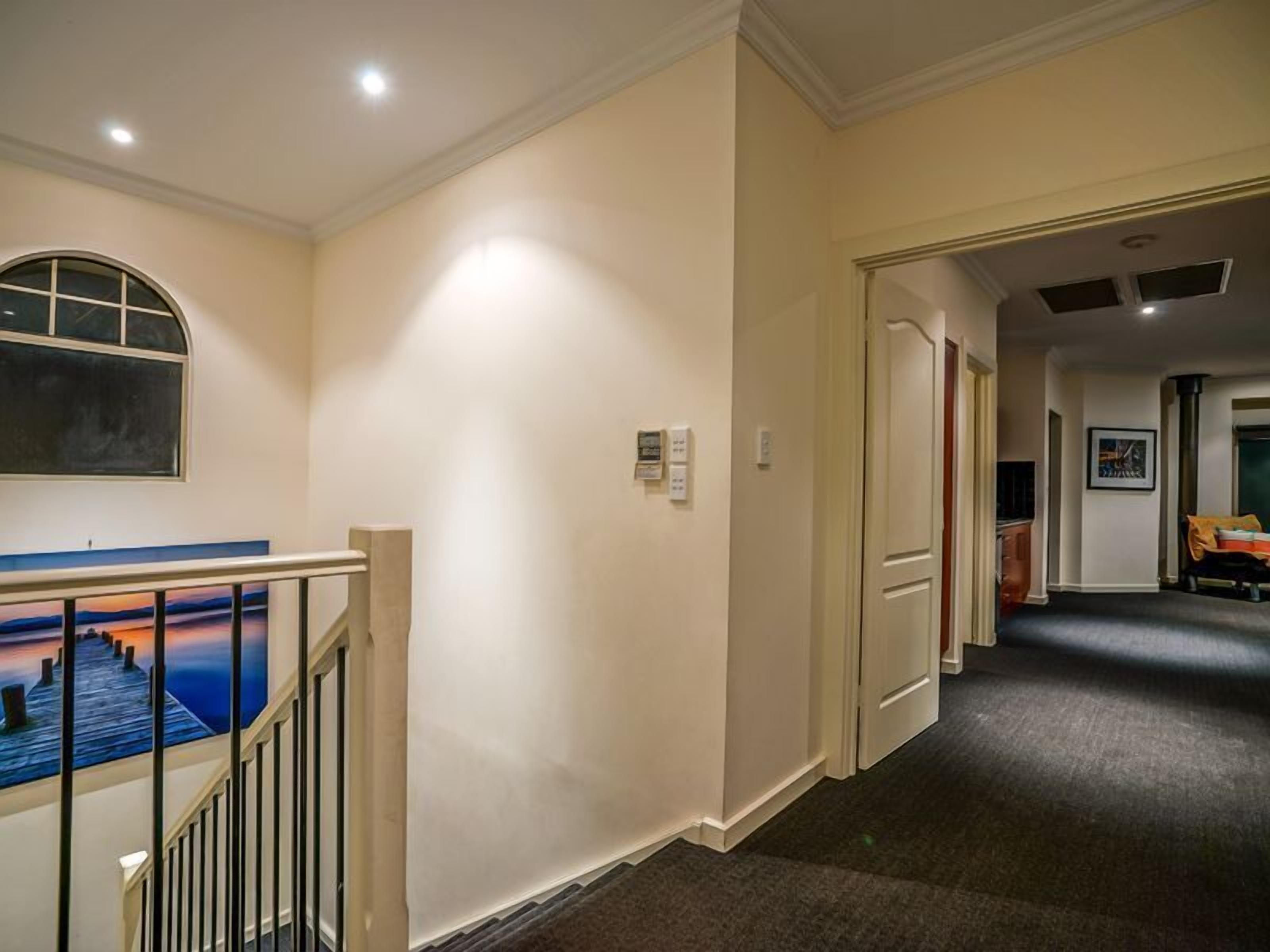 IDLE TIMES - Luxury on Copper Coast Marina — image 19