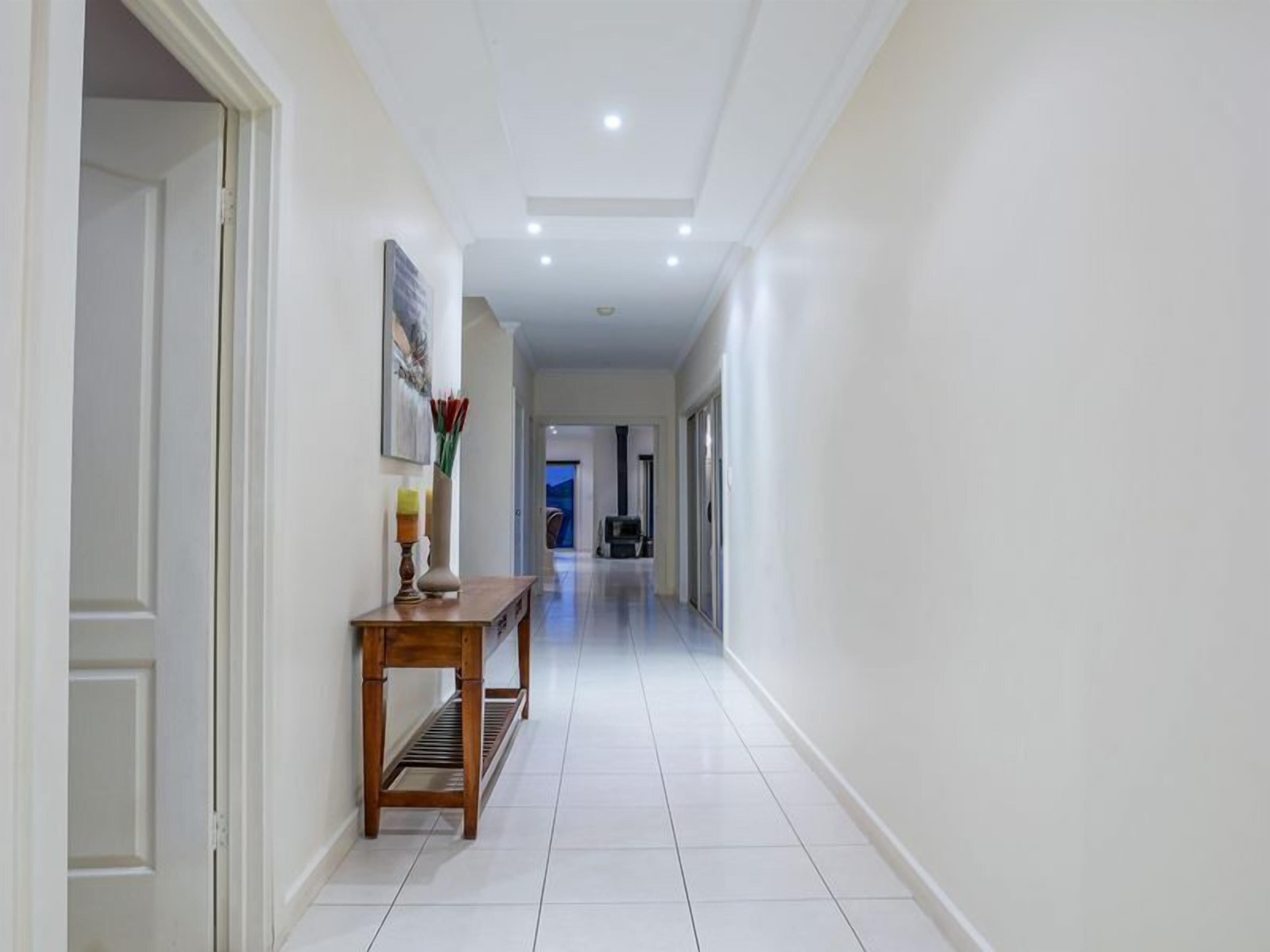 IDLE TIMES - Luxury on Copper Coast Marina — image 23