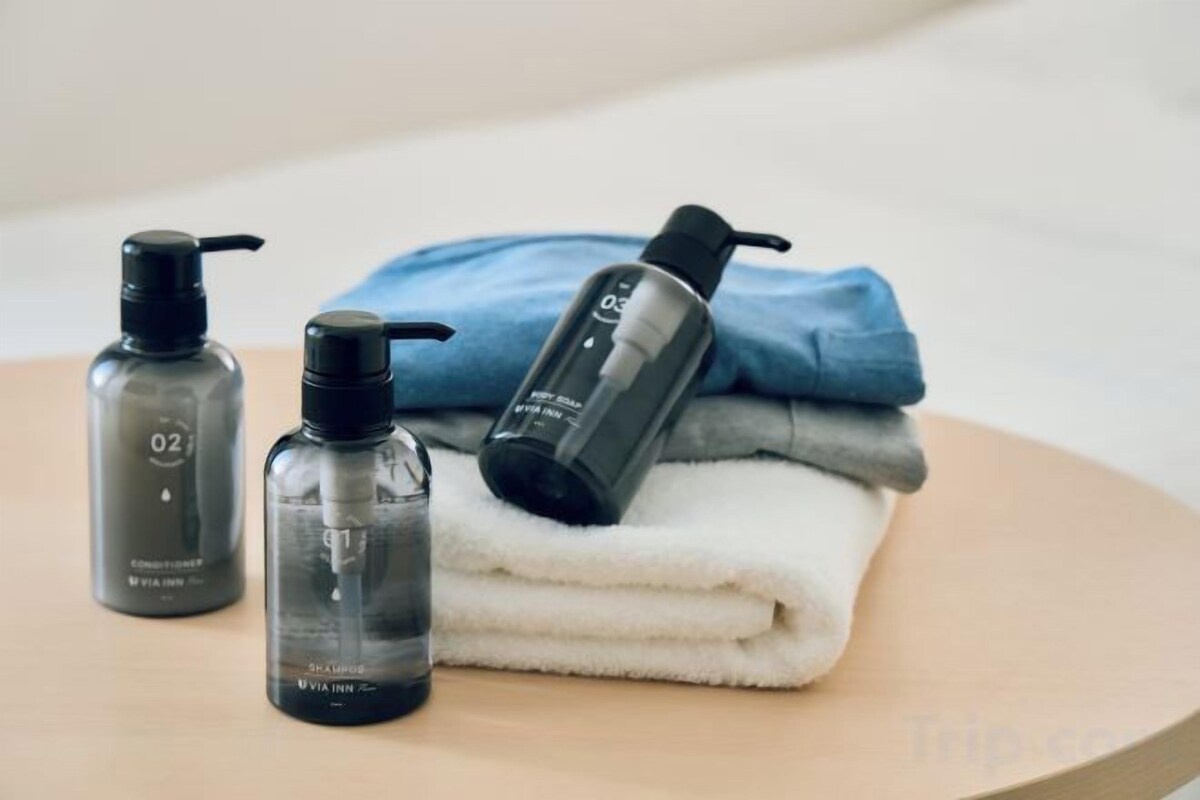 Free toiletries, hair dryer, slippers, bidet