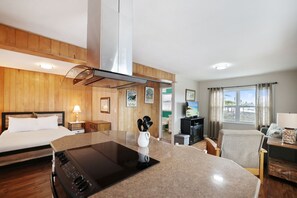 Internet, bed sheets