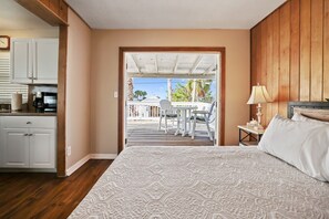 Internet, bed sheets