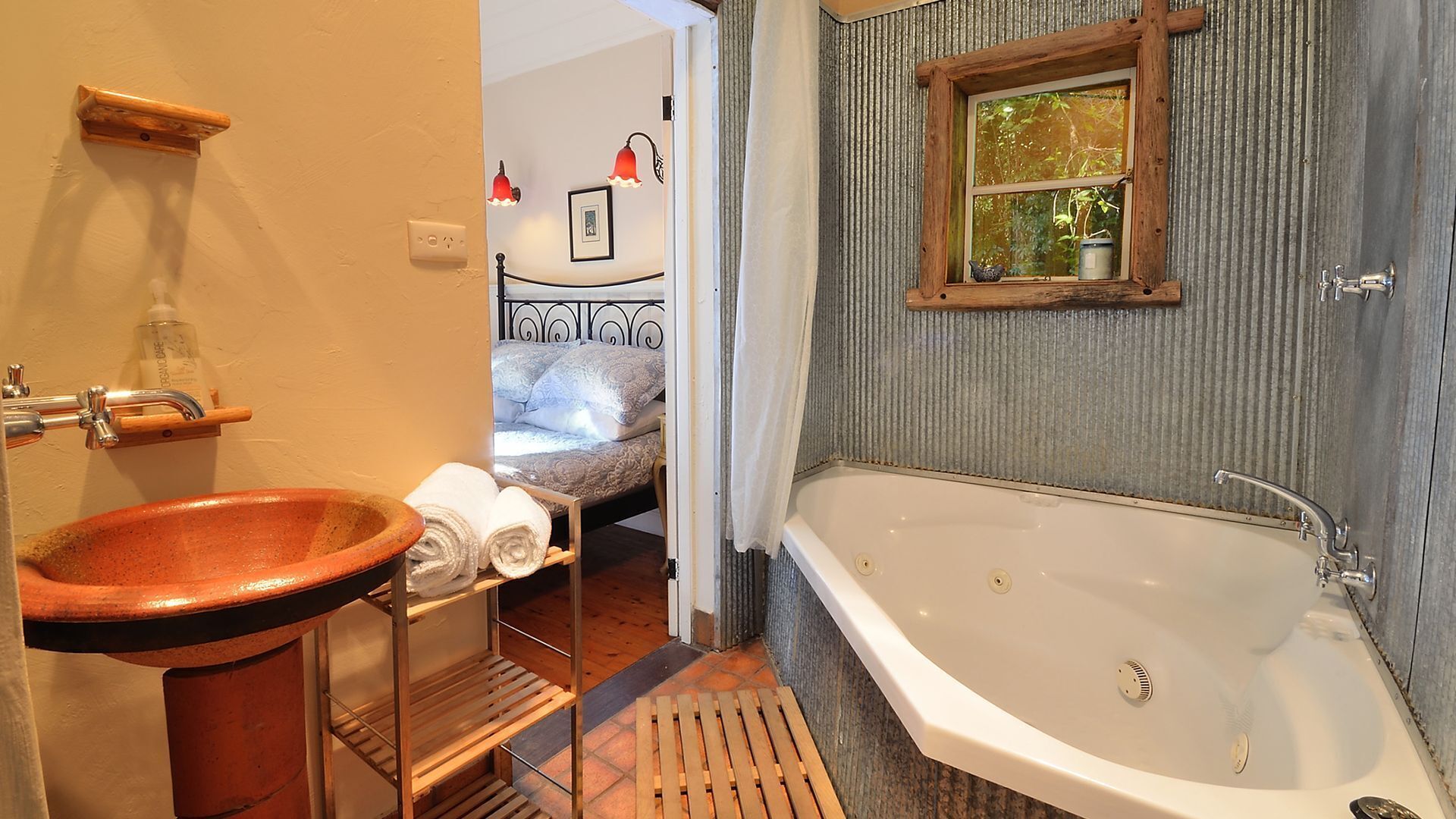 Red Dog Retreat Cottages