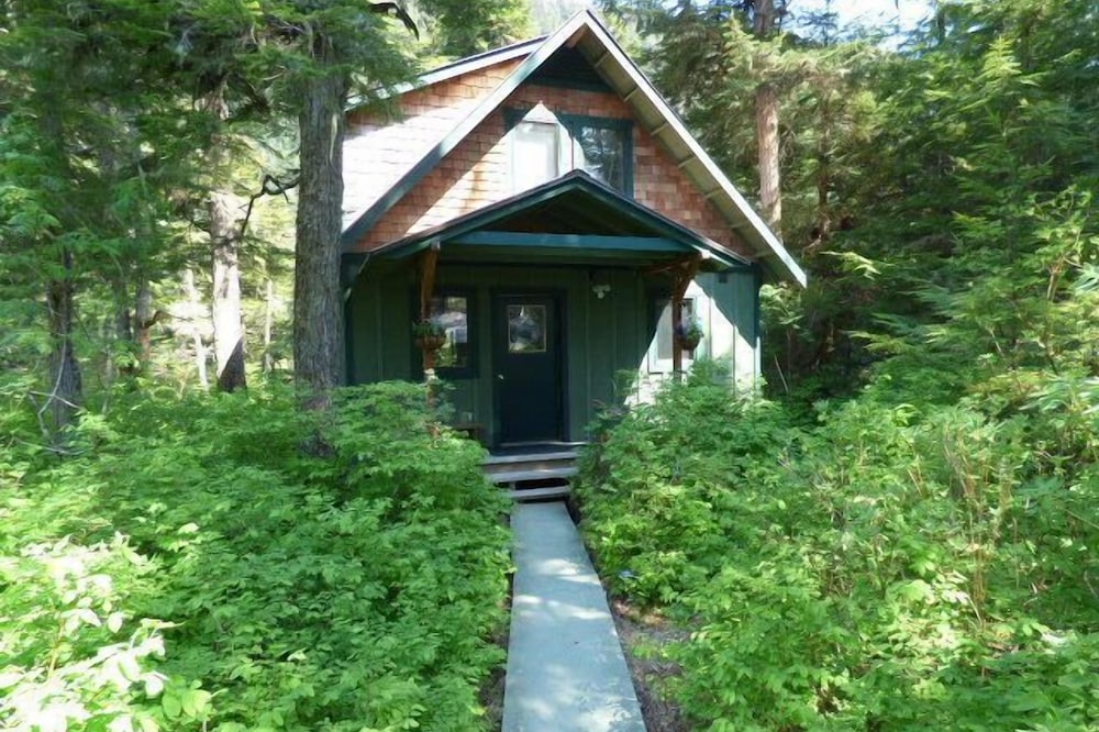 Whale Song Cottage-Private and Cozy
CBJ1000044