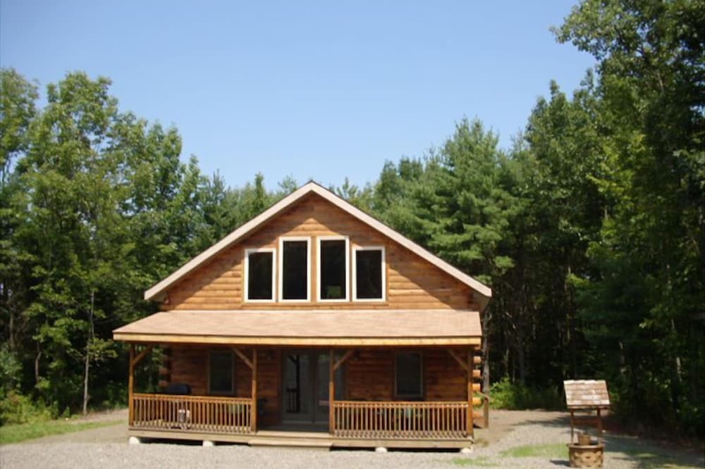Log Cabin-Unique/Beautiful