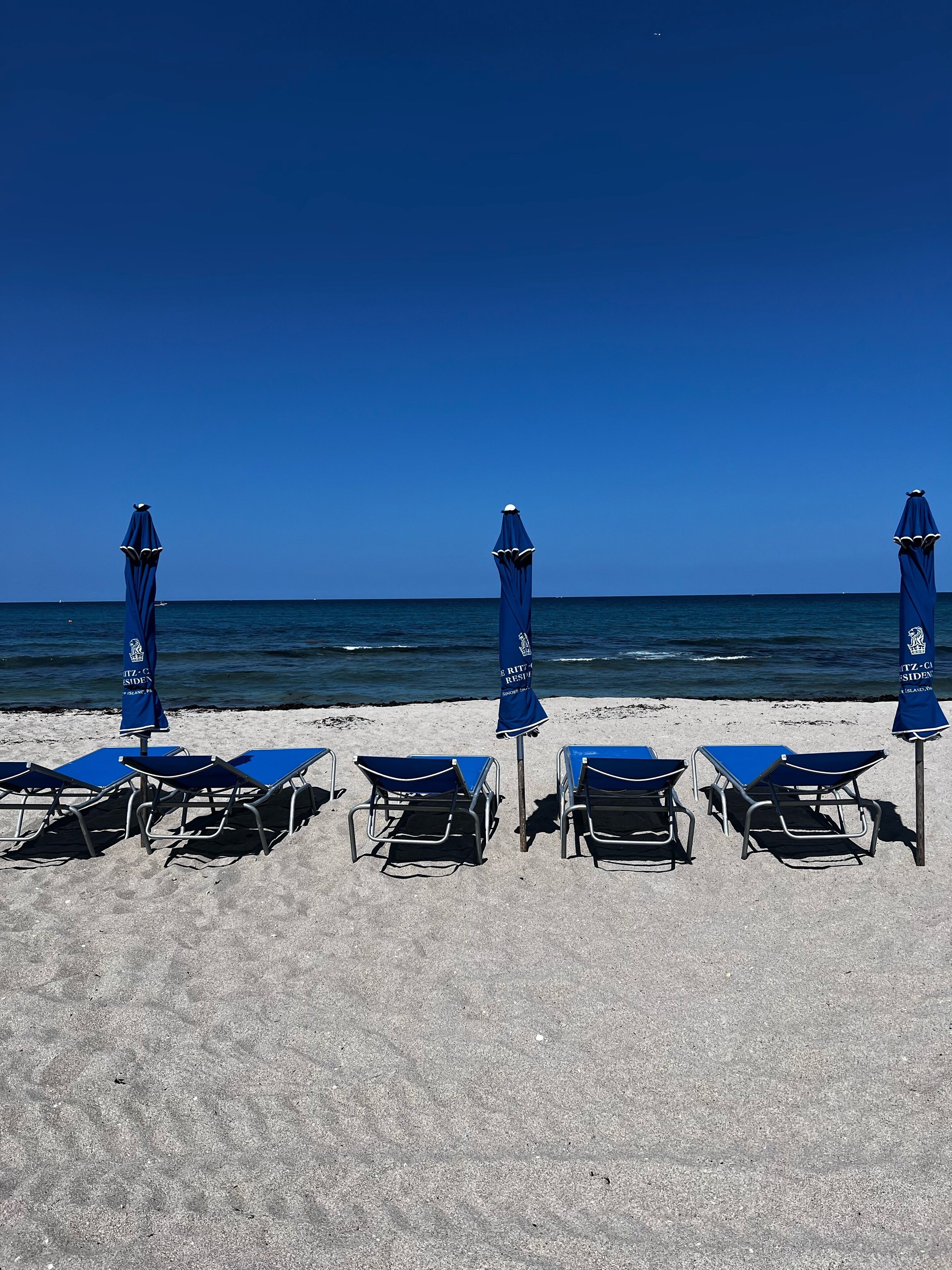 Private beach, sun-loungers, beach towels