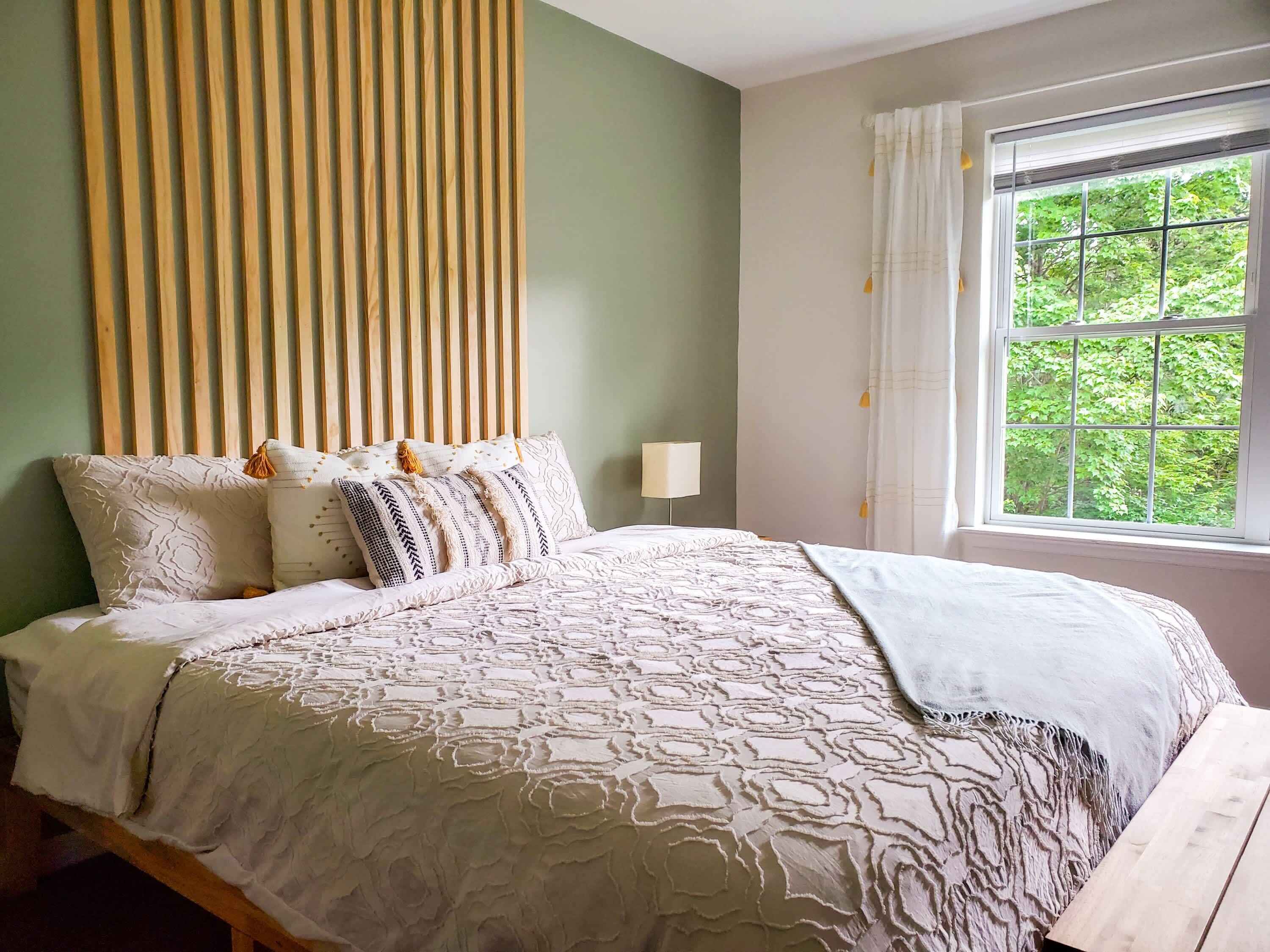 5 Schlafzimmer, Schreibtisch, Bügeleisen/Bügelbrett, WLAN