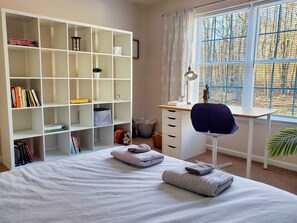 5 bedrooms, desk, iron/ironing board, travel crib - Pocono Mtn Escape w/ Hot Tub, Pool & Barrel Sauna (Long Pond)