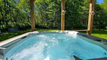 Idromassaggio all'aperto