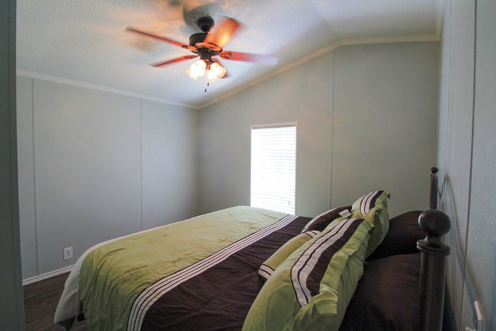 J&P's REEL'EM INN*3 BEDROOM*2 BATH*FISHING*BOATING*SWIMMING*