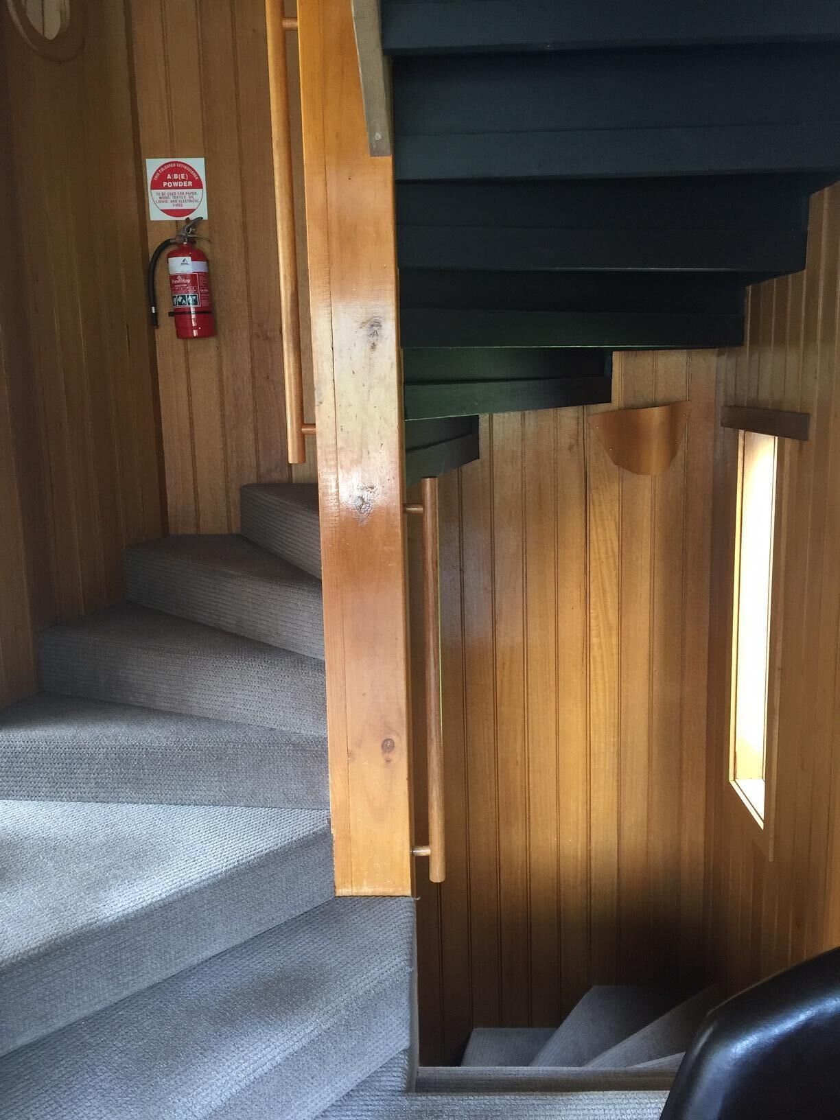 Thredbo Village Family CHALET - AMAZING VIEWS - central village — image 2