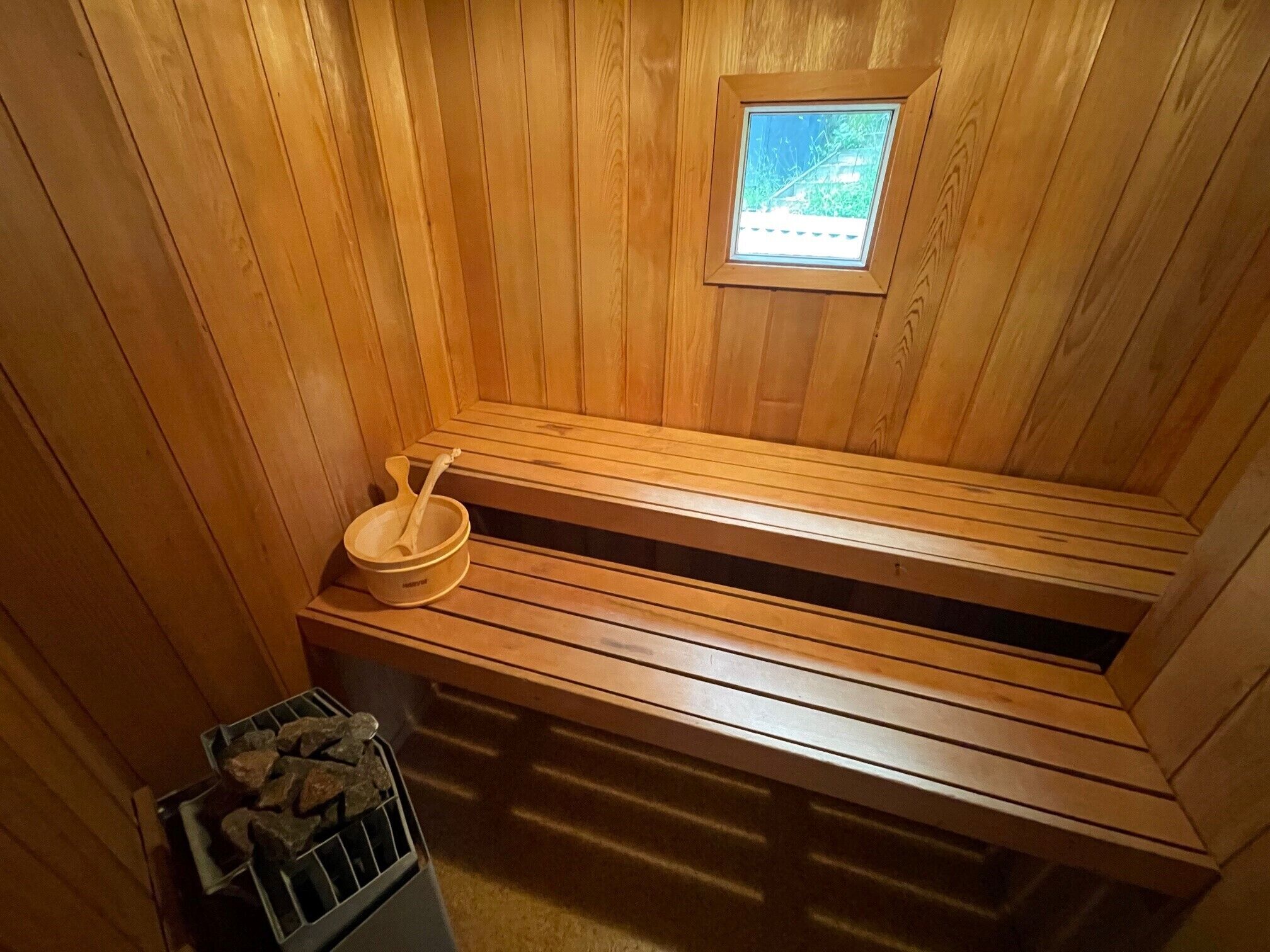 Thredbo Village Family CHALET - AMAZING VIEWS - central village — image 5