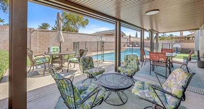 Fully Equipped - 3 Bedroom Vacation Retreat With Pool