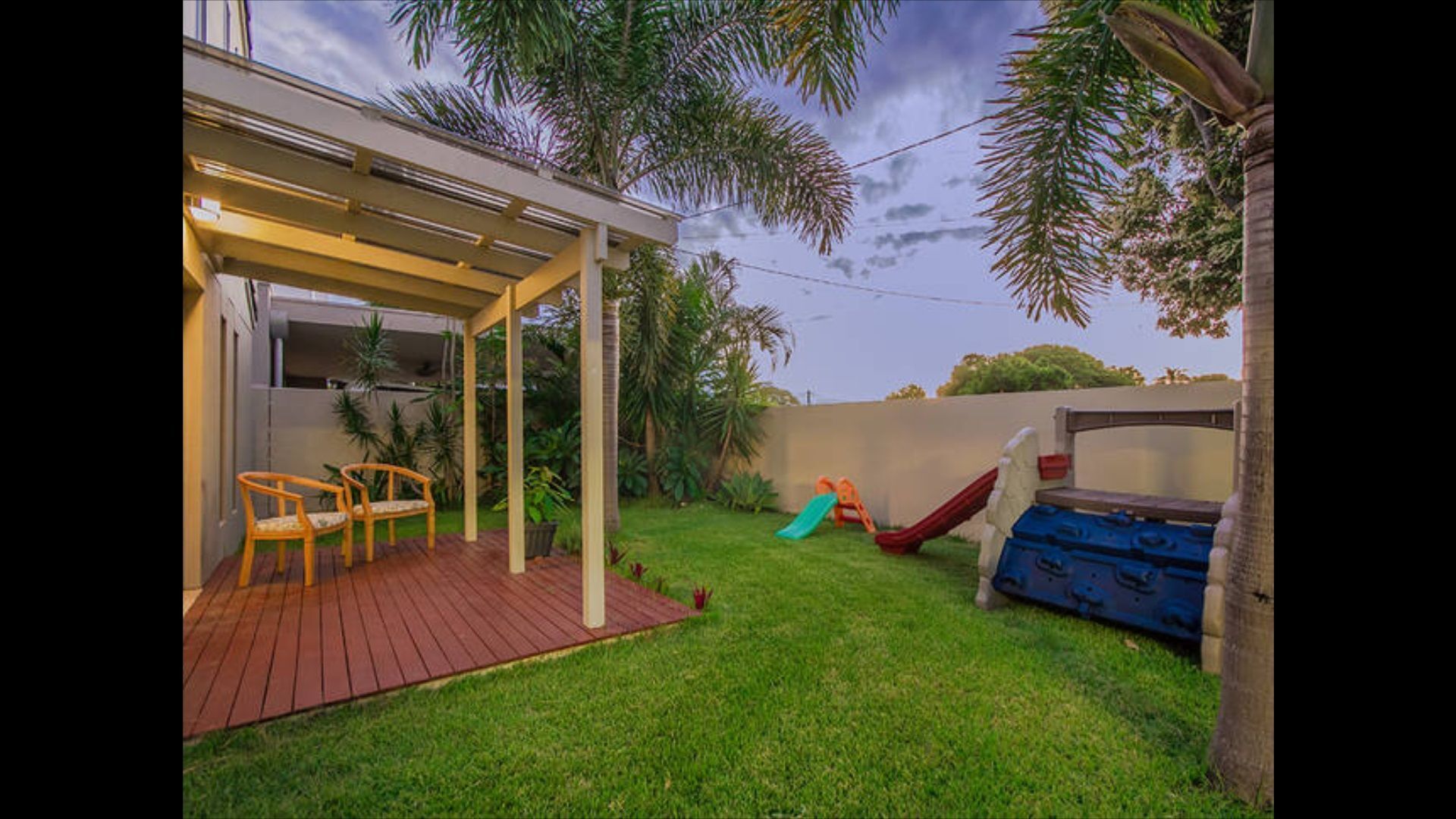 Golden Rio Family Waterfront Home Broadbeach — image 20