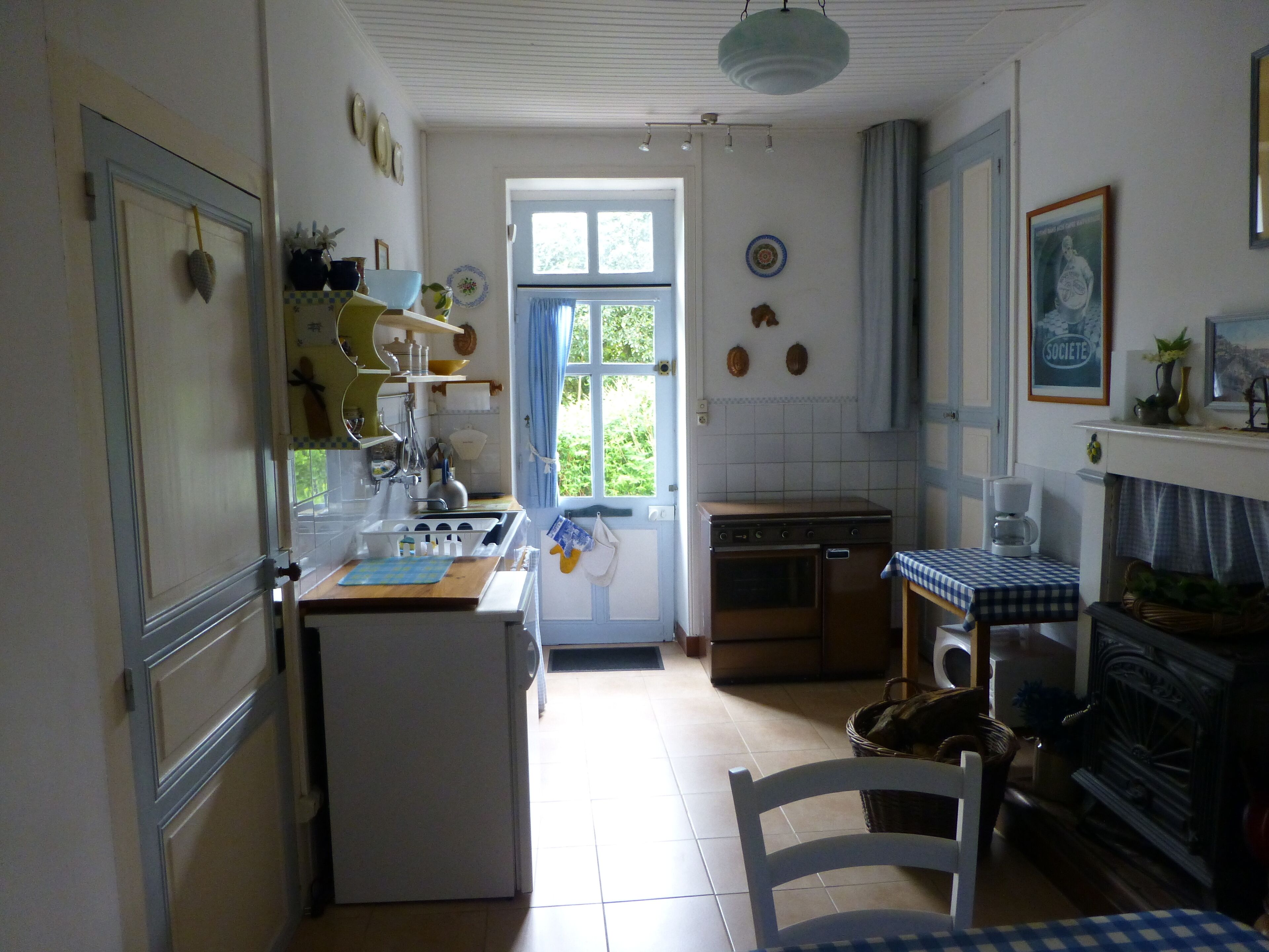 Charming Traditional Vendeen Cottage sleeping 4 in the peaceful countryside