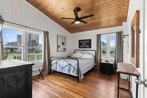 4 chambres, fer et planche à repasser, Wi-Fi gratuit, draps fournis