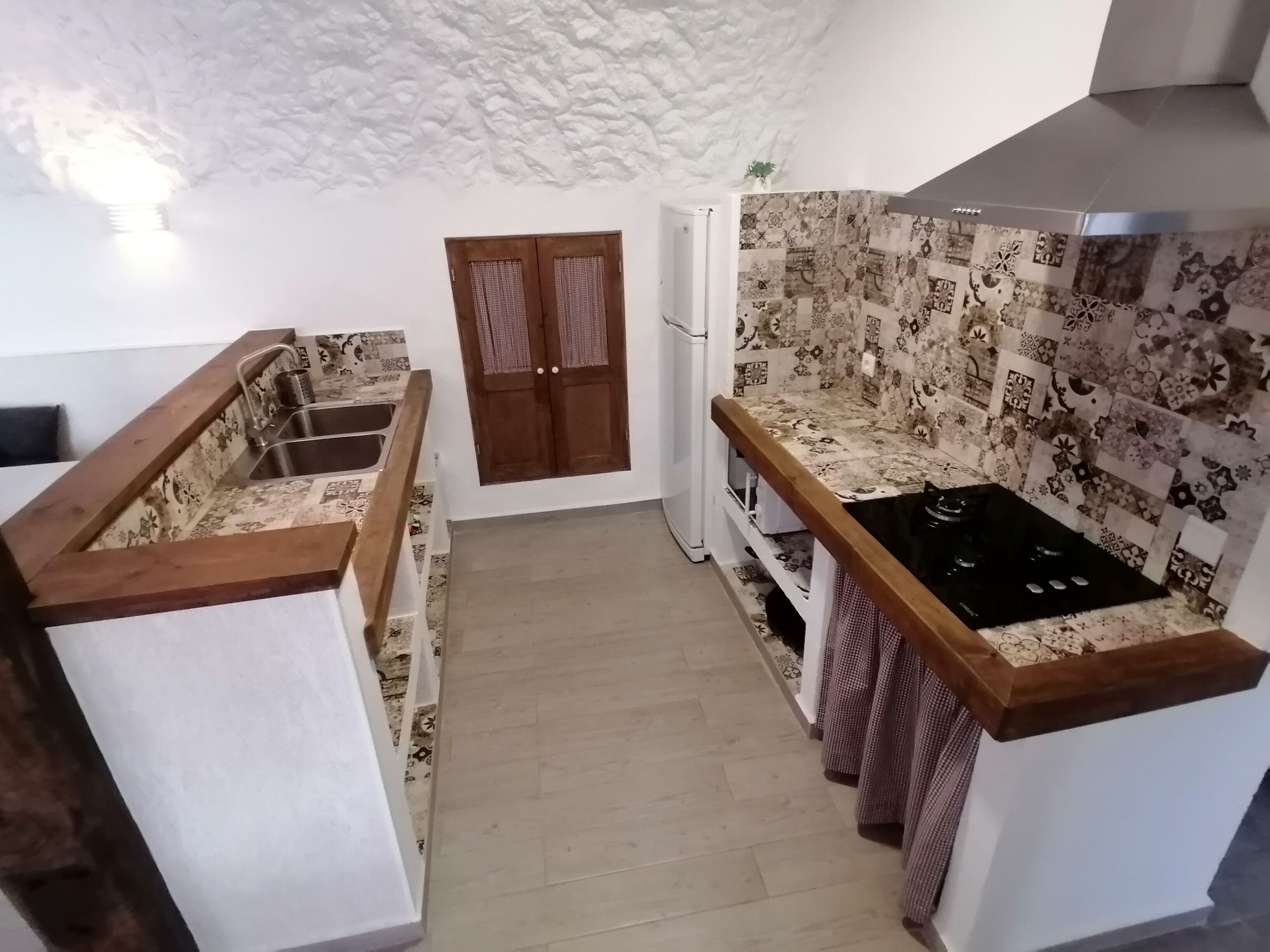 Rural accommodation Cave Adonia II