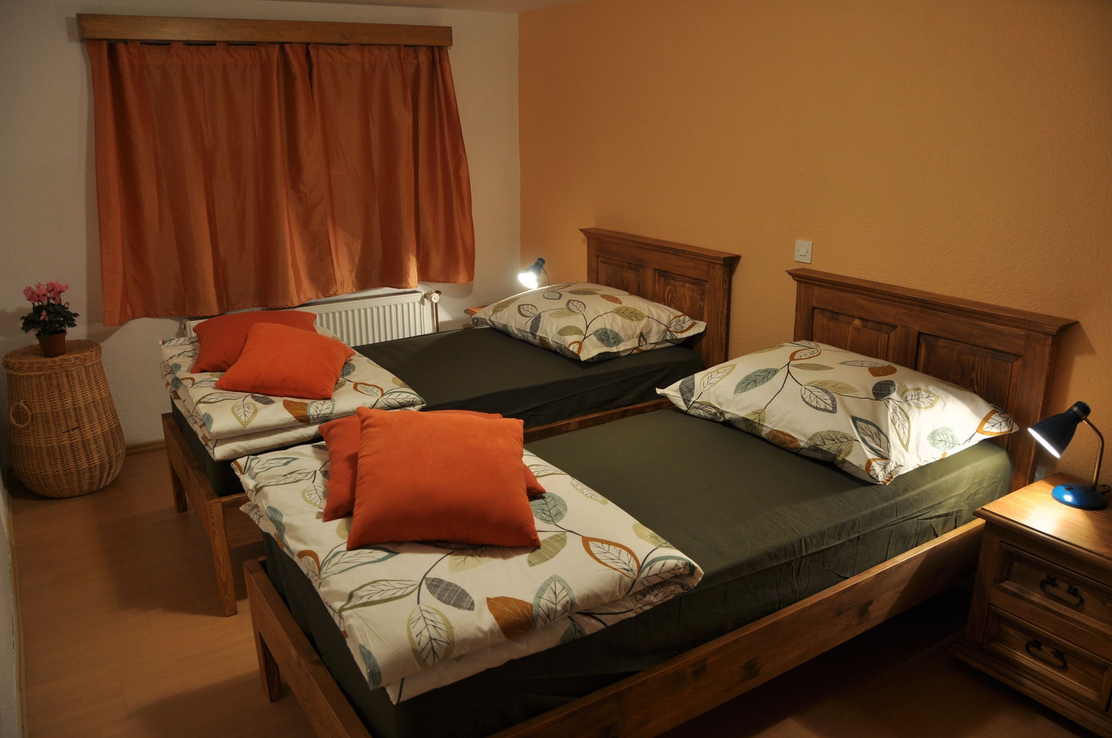 2 Schlafzimmer, Bügeleisen/Bügelbrett, WLAN, Bettwäsche