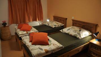 2 Schlafzimmer, Bügeleisen/Bügelbrett, WLAN, Bettwäsche