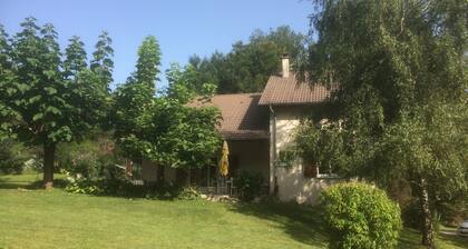 House located between the Chartreuse Natural Park and Lake Aiguebelette