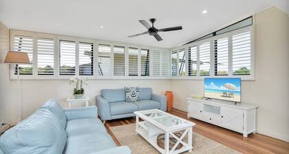 Surfside Beach House 21 - Rainbow Shores