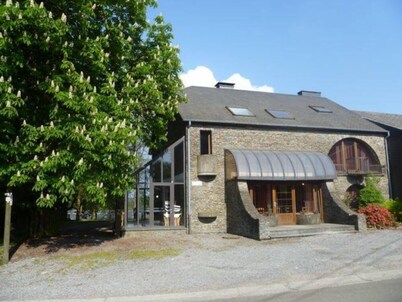 Country cottage high capacity (24p) in the heart of the Ardennes