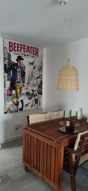 Dining - Beach apartment in Urb. Private (Algeciras)