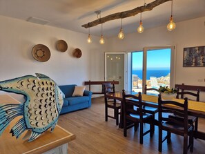 Dining - House in the countryside with wonderful views Asinara Gulf and Castelsardo (Castelsardo)