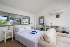 1 bedroom, in-room safe, iron/ironing board, travel crib