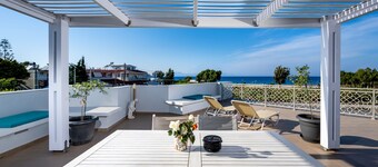 Villa RODIA studio - Appartement de luxe avec vue imprenable sur la mer à Rhodes - Ialysos