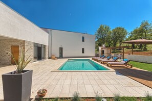 Pool - Modern peaceful villa with large pool in green surroundings offering privacy (Rakalj)