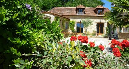 Magnifique gite avec vue panoramique sur la campagne, Ă 5 minutes de Hautefort