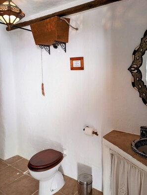 تجهيزات دش، مجففات شعر، مناشف