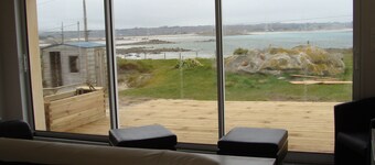 Holiday home facing the sea Kerlouan Nord Finistère 8 people 4 sleeps