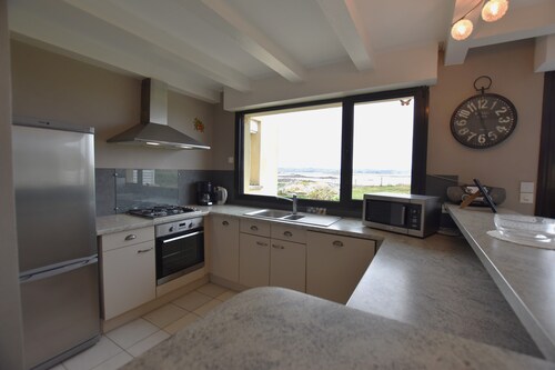 Maison de vacances face à la mer Kerlouan Nord Finistère 8 personnes 4 Couchages