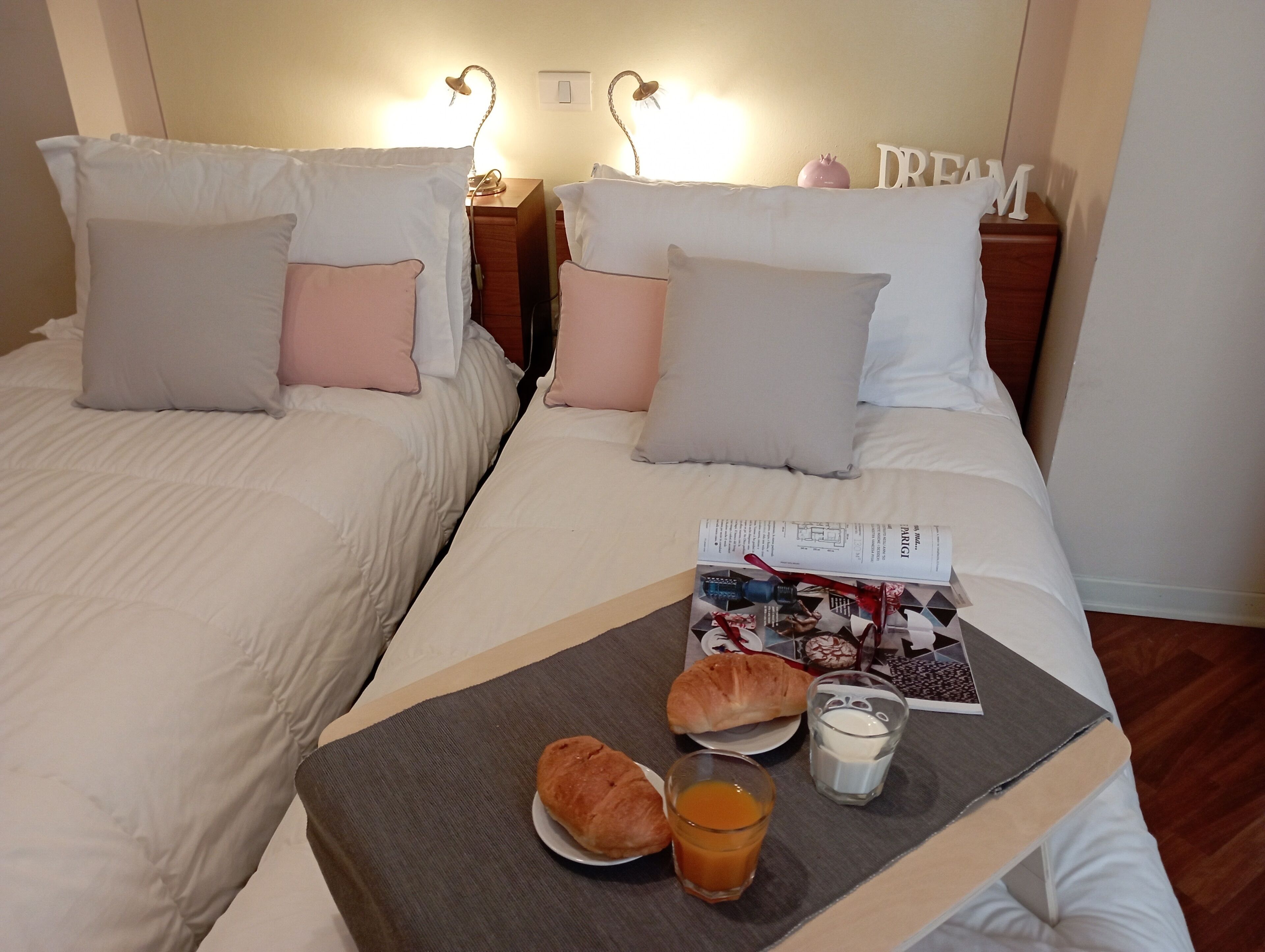 2 Schlafzimmer, Zimmersafe, Bügeleisen/Bügelbrett, Reisekinderbett