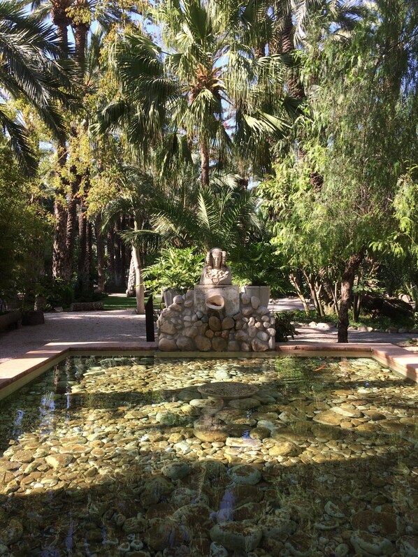 Property grounds - Comfortable villa with private swimming pool and garden at 3km from the beach (La Marina)