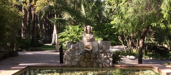 Comfortable villa with private swimming pool and garden at 3km from the beach