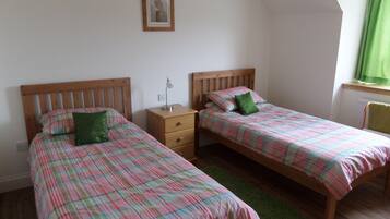 4 bedrooms, iron/ironing board, travel cot, free WiFi