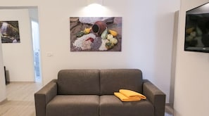 Desk, soundproofing, free cots/infant beds, free WiFi - Ailanthus Holiday Suites (Polignano a Mare)