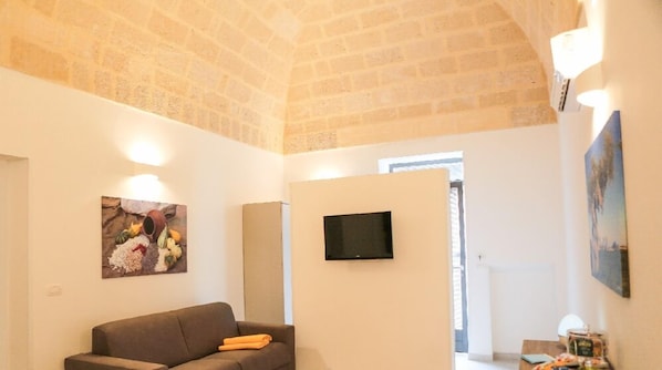 Zimmer (B) | Schreibtisch, schallisolierte Zimmer, kostenlose Babybetten