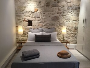 1 Schlafzimmer, Bügeleisen/Bügelbrett, Reisekinderbett, kostenloses WLAN