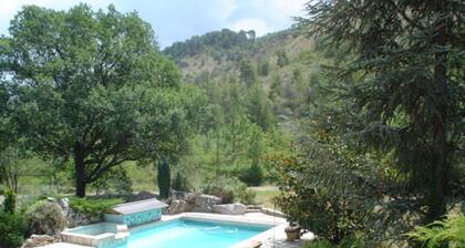 Villa in Drôme Provençale with heated pool and SPA