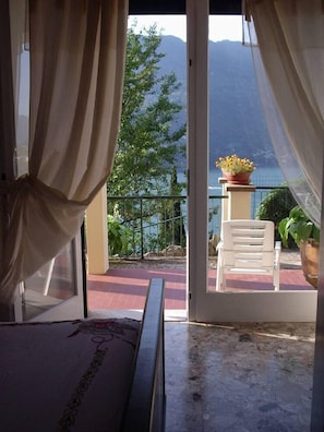 2 bedrooms, desk, free WiFi, bed sheets