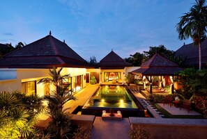 A resort with a swimming pool, outdoor seating, and a covered area. - Fabulous Villa, private pool & garden, excellent service, Surin & Bangtao Beach (Surin)