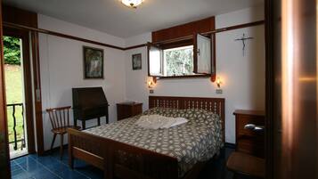 4 Schlafzimmer, Bügeleisen/Bügelbrett, kostenloses WLAN, Bettwäsche